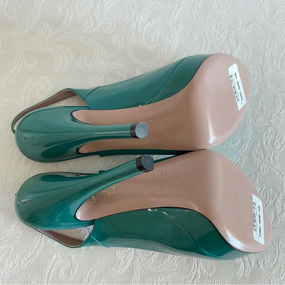 Gucci blue green patent leather peep toe platform sandals